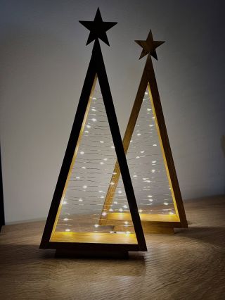 Dekorační Vánoční stromeček🤍 Tento kousek vyrábíme už nějakou tu chvíli a tak nesmí chybět ani zde🤭 Stromeček je vyrobený...