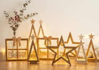 Hledáte dokonalou vánoční inspiraci pro váš domov? ✨ Vytvořte si letos útulný domov s nádechem přírody. Naše dřevěné...